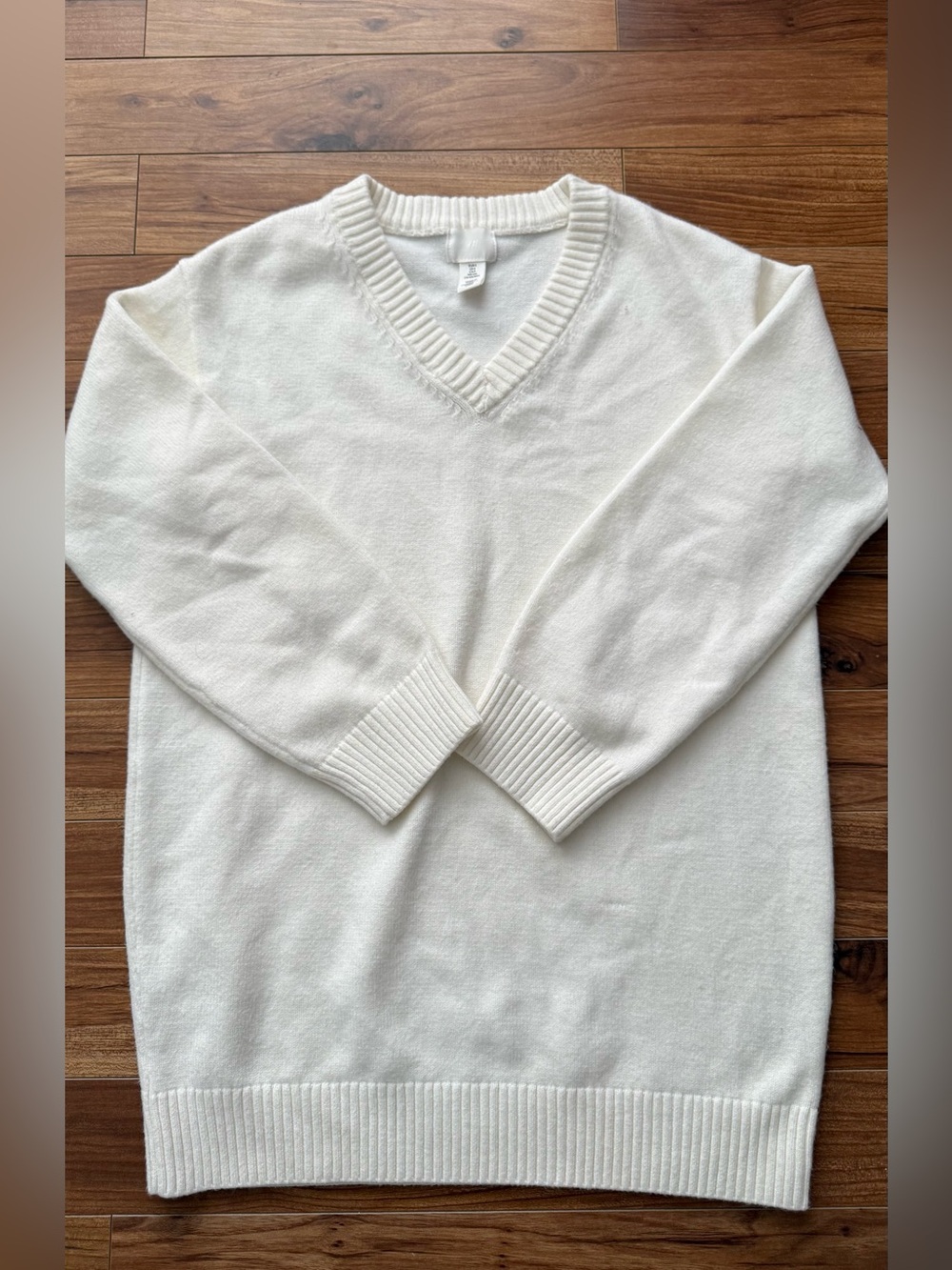 H&M White V-Neck Knit Sweater Dress / Tunic – Size S (NWOT)